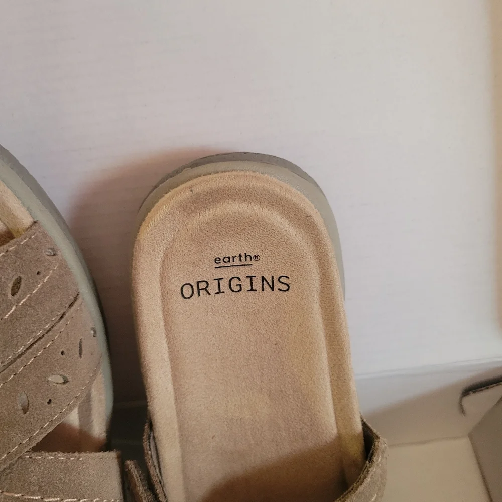 Earrh Origins Sandals